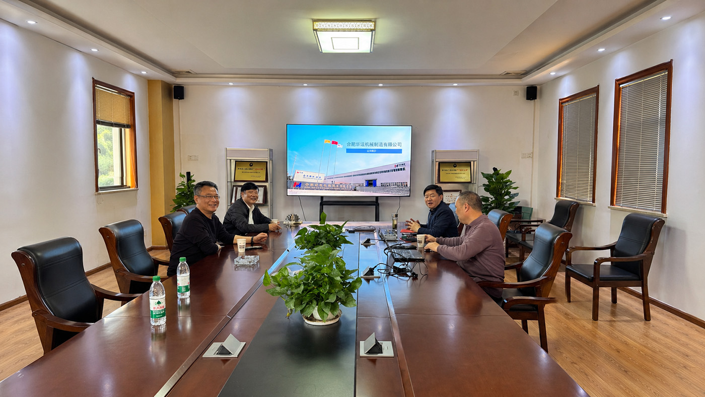 全国政协委员、著名泵阀专家施卫东教授莅临华运机械考察调研